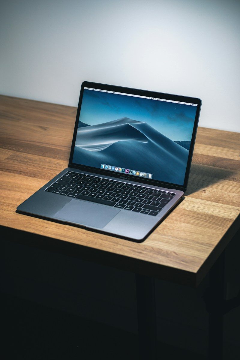 Mise à jour Windows 11 26H2 sur un ordinateur portable à Bondy